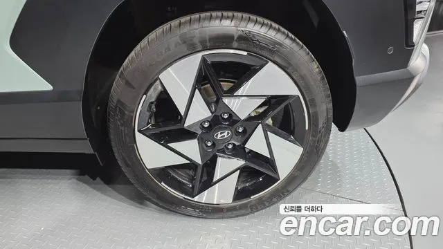 Hyundai Kona Kona (SX2) Бензин 1.6 Turbo 4WD — Фото автомобиля 21