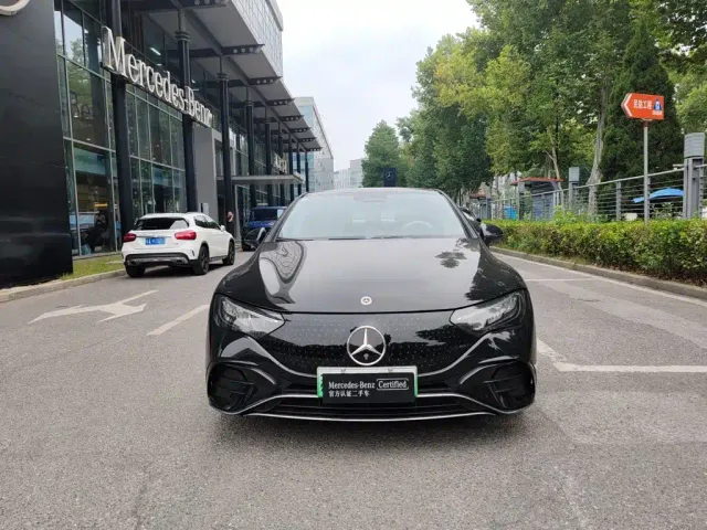 Mercedes-Benz Mercedes-Benz EQE 2025 500 4MATIC Pioneer — Фото автомобиля 5