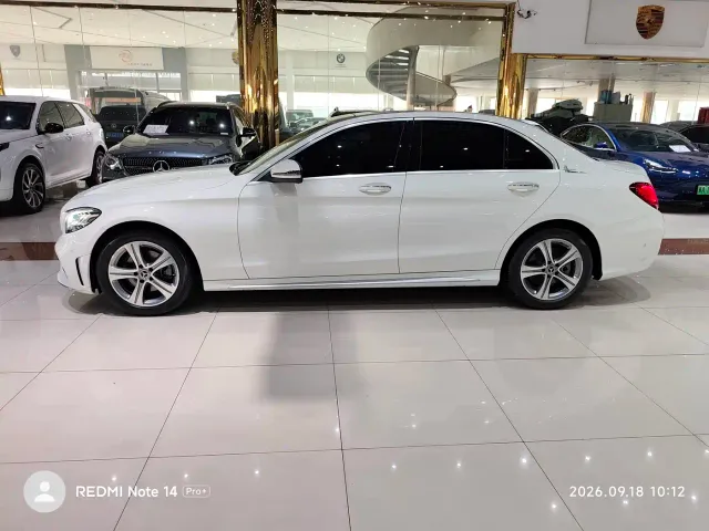 Mercedes-Benz C-Class — Фото автомобиля 12
