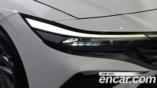 Hyundai Avante — Фото автомобиля 7