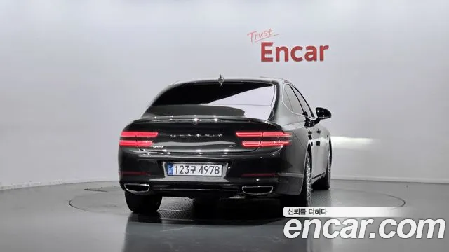 Genesis G80 RG3 — Фото автомобиля 4