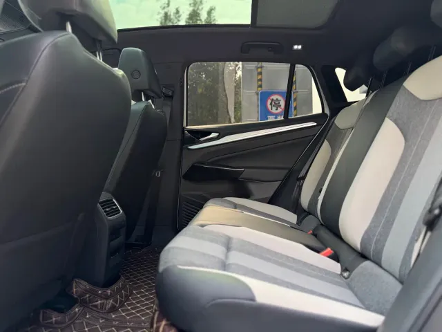 Volkswagen ID.4 Crozz — Фото автомобиля 18