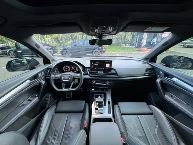 Audi Q5L — Фото автомобиля 21