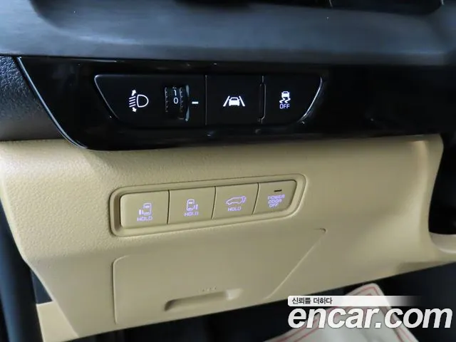 Kia Carnival 4th Gen — Фото автомобиля 15