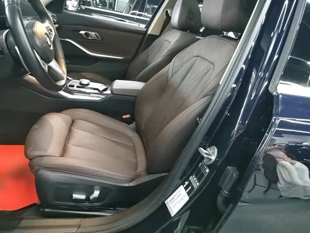 BMW 3 Series — Фото автомобиля 14