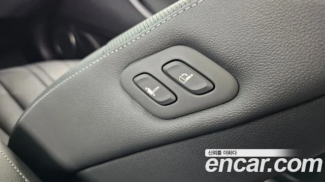 Genesis G80 Бензин 2.5 турбо AWD — Фото автомобиля 27