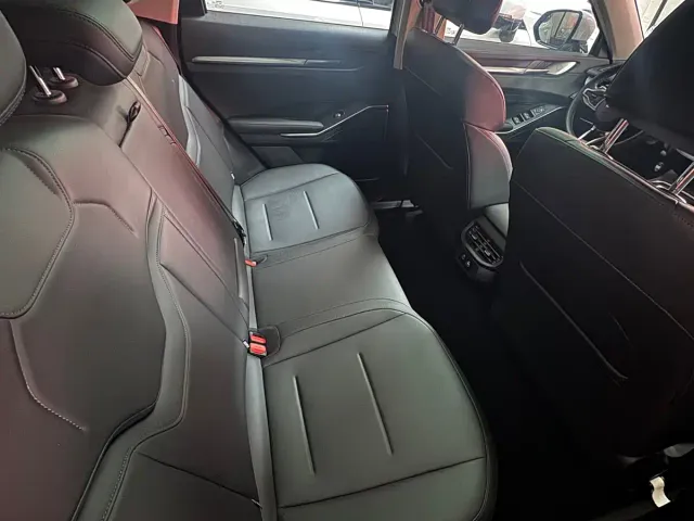 Haval H6 — Фото автомобиля 11