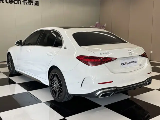 Mercedes-Benz C-Class — Фото автомобиля 7