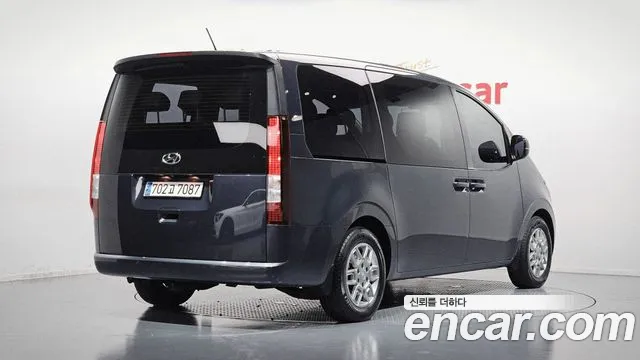 Hyundai Staria — Фото автомобиля 2
