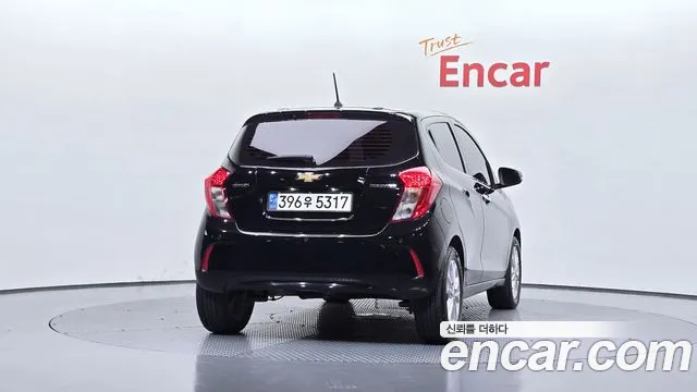 Chevrolet Spark — Фото автомобиля 4