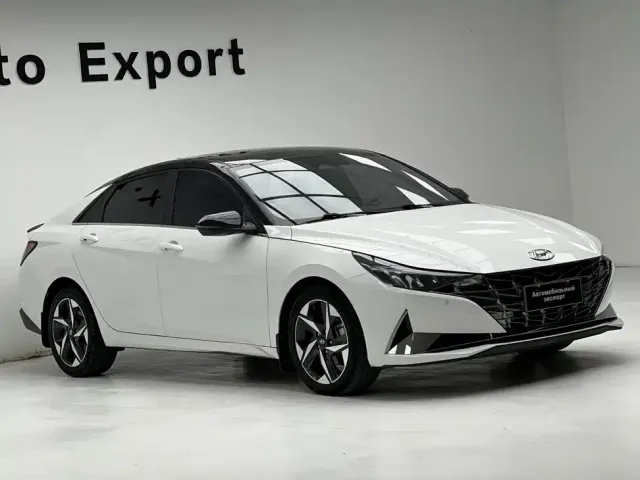 Hyundai Elantra 2022 240TGDi DCT LUX Premium Edition — Фото автомобиля 3