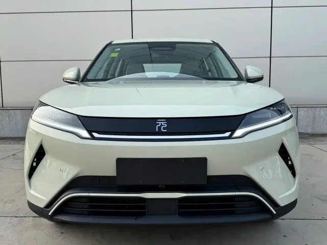 BYD Yuan UP — Фото автомобиля 2