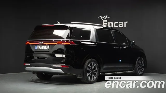 Kia Carnival 4th Gen — Фото автомобиля 2