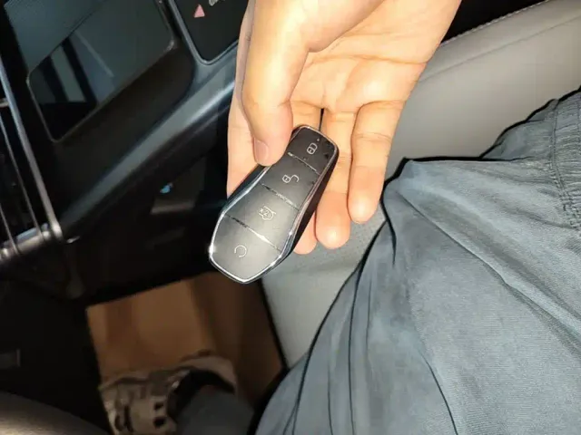 BYD Seal — Фото автомобиля 8