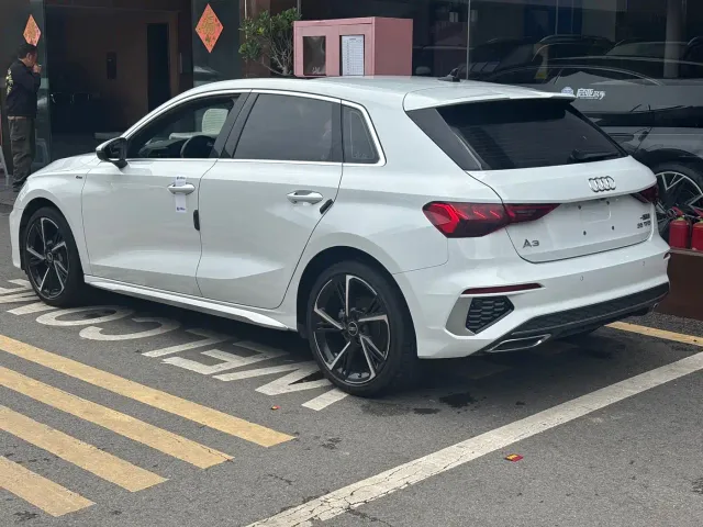 Audi A3 — Фото автомобиля 4