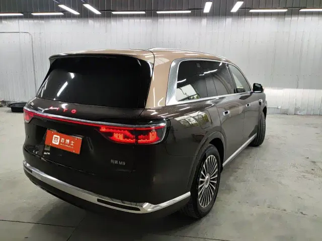 AITO Wenjie AITO M9 — Фото автомобиля 3