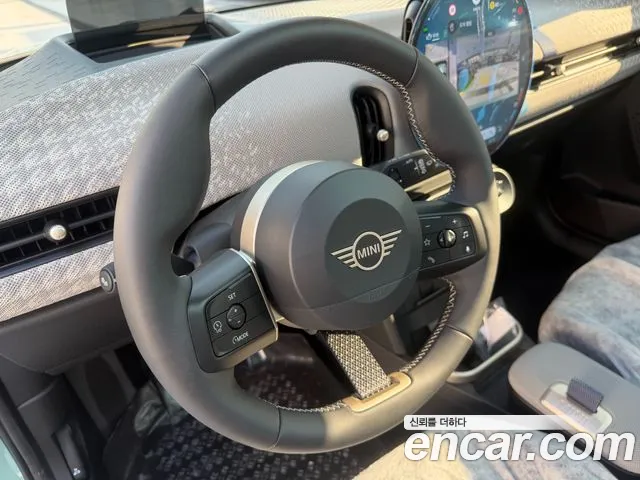 MINI Cooper 4th Gen — Фото автомобиля 12