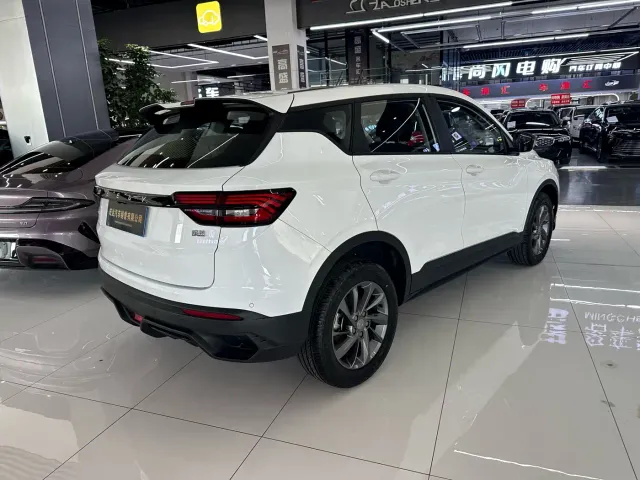Geely Binyue — Фото автомобиля 20