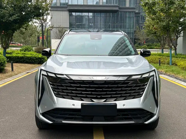 Geely Boyue L — Фото автомобиля 2