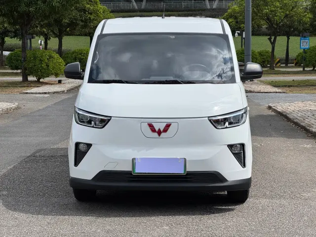 Wuling Yangguang — Фото автомобиля 3