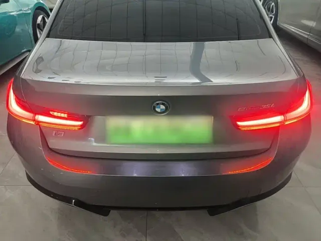 BMW i3 — Фото автомобиля 5
