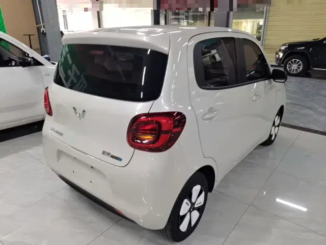 Wuling Hongguang Mini EV — Фото автомобиля 6