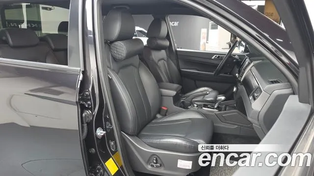 KG_Mobility_Ssangyong Rexton Новый Rexton Sport Khan Дизель 2.2 4WD — Фото автомобиля 22