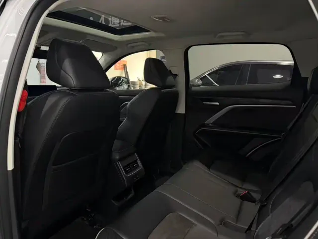 Haval H6 — Фото автомобиля 6