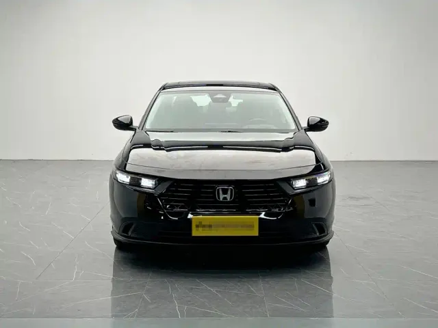 Honda Accord — Фото автомобиля 2