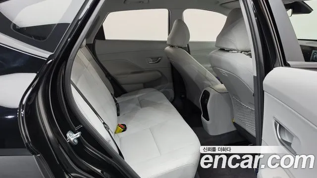 Hyundai Kona Kona (SX2) Бензин 2.0 2WD — Фото автомобиля 9