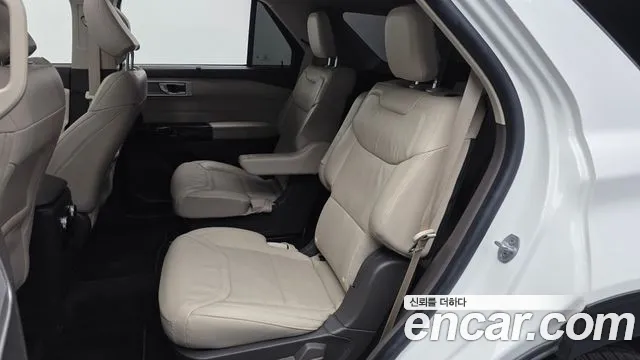 Ford Explorer Explorer 6 поколение 3.0 Platinum 4WD — Фото автомобиля 25