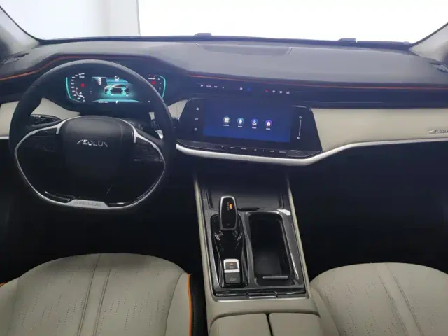 Dongfeng Yixuan MAX — Фото автомобиля 12