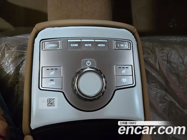 Genesis G80 Бензин 2.5 турбо AWD — Фото автомобиля 11