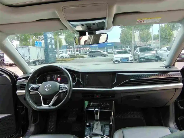 Volkswagen Passat — Фото автомобиля 9