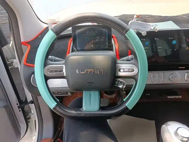 Changan Lumin — Фото автомобиля 10