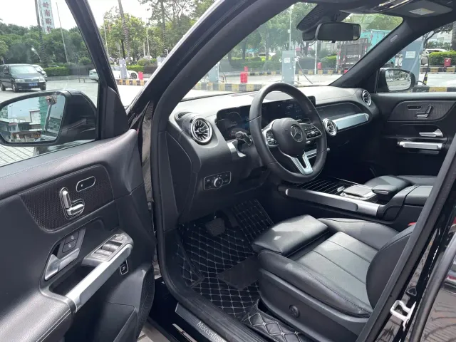 Mercedes-Benz EQB — Фото автомобиля 17