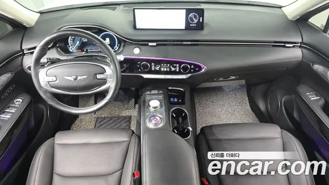 Genesis GV70 — Фото автомобиля 10