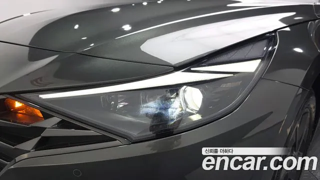 Hyundai AVANTE — Фото автомобиля 21