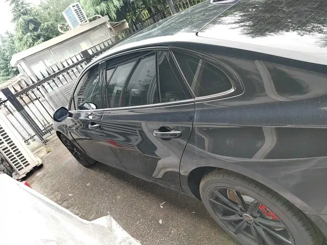 Hongqi Hongqi H5 2025 1.5T DCT Mystic Shadow — Фото автомобиля 15