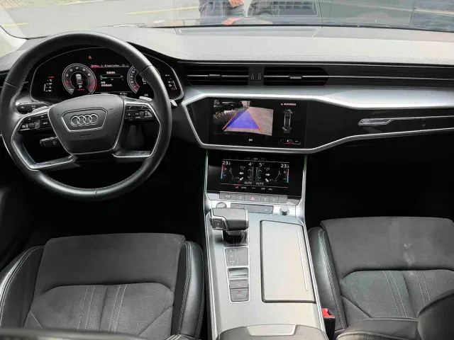 Audi A7L — Фото автомобиля 9