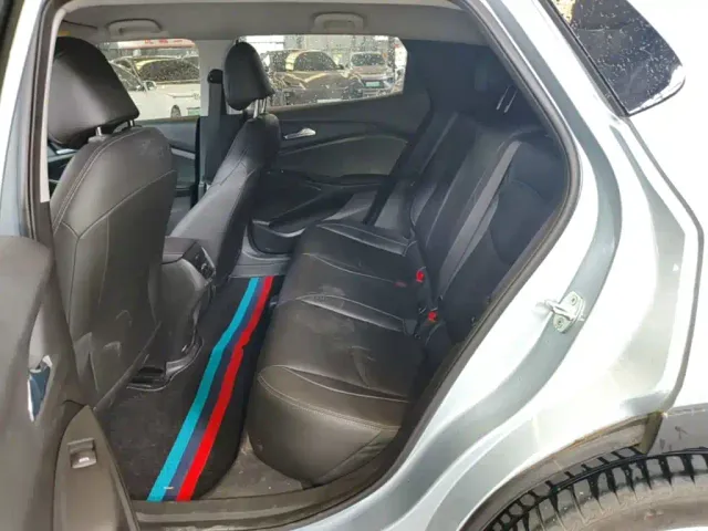 Chevrolet Menlo — Фото автомобиля 12
