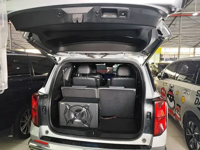 GAC Trumpchi GS8 — Фото автомобиля 18