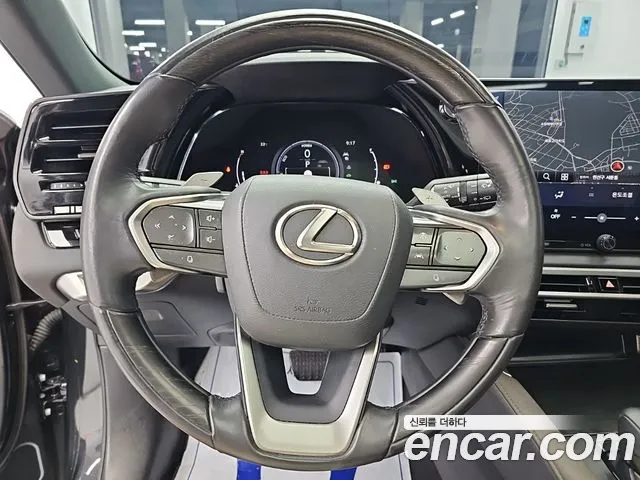 Lexus RX — Фото автомобиля 9