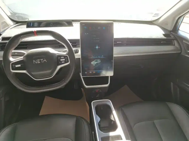 Nezha Auto Nezha V 2022 Trend 400 Lite — Фото автомобиля 8