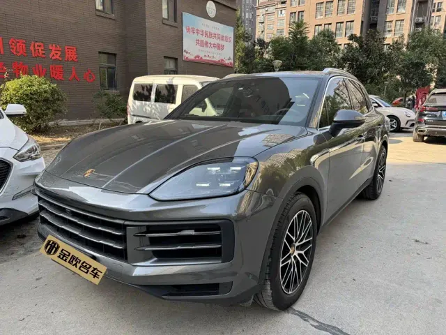 Фотография автомобиля — Porsche Cayenne