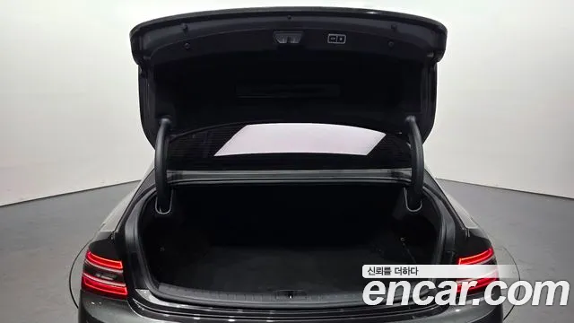 Genesis G80 Бензин 3.5 турбо AWD — Фото автомобиля 20