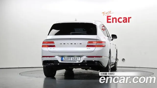 Genesis GV80 — Фото автомобиля 4