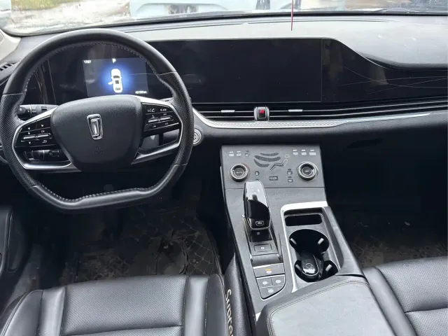 Bestune B70 — Фото автомобиля 7