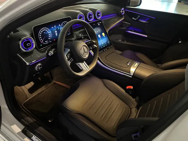 Mercedes-Benz C-Class — Фото автомобиля 7