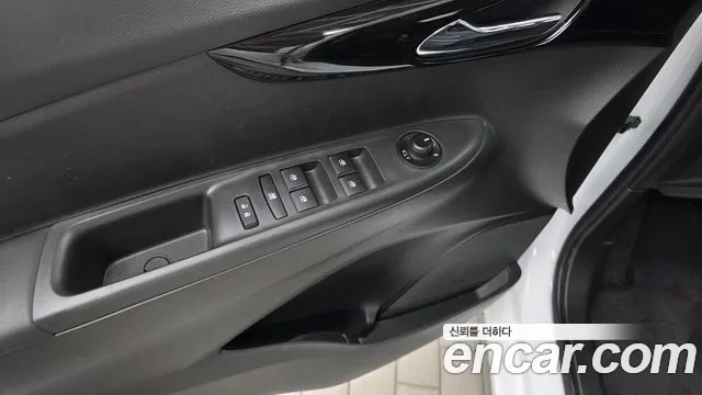 Chevrolet Spark — Фото автомобиля 27